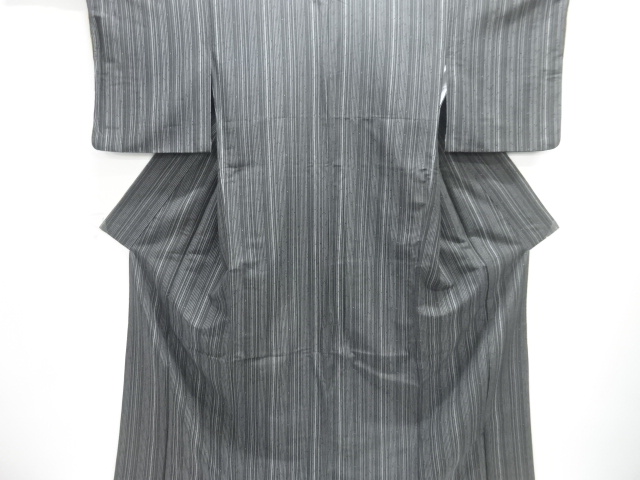 縞に水玉模様小紋着物